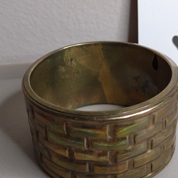 Vintage Wide Gold Tone 8 Inch  Metal Bangle - Picture 6 of 8